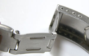 �u�����h�r���v�r�N�g���m�b�N�XVICTORINOX�_�C�o�[�o�b�N���\��