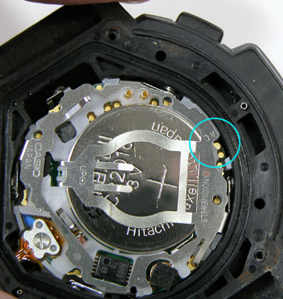 デジタル腕時計の電池交換はリセットが必要