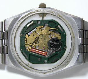 ATTESA-5710���[�u�����g