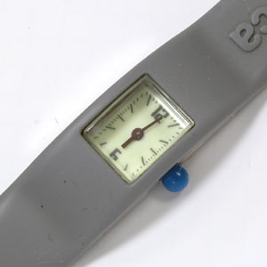 SEIKO�r���v�i�Z�C�R�[�j�Y�b�JV220