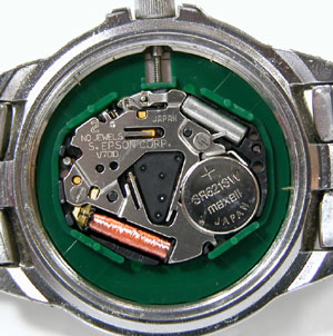 AZURE/V701-2K50���[�u�����g