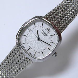 CREDOR 4J81-5040�N���h�[��