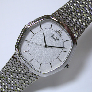 CREDOR 8J81-5030�N���h�[��