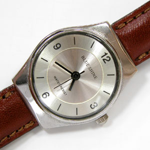 �G�݃E�H�b�`�r���vBlue Shine�u���[�V���C���d�r�����C��