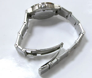 �G�݃E�H�b�`�r���vFolli folli�t�H���t�H���x���g