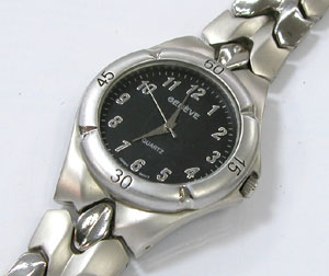 GENEVE�G�݃E�H�b�`�r���vGENEV