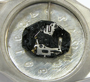 GENEVE�G�݃E�H�b�`�r���vGENEV���[�u�����g