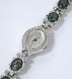 �G�݃E�H�b�`�r���vJuccenso