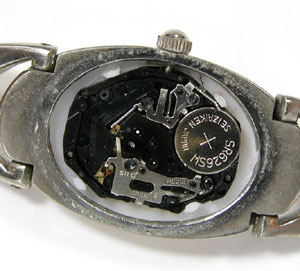 �G�݃E�H�b�`�r���vNERO/H2Q���f�B�X���[�u�����g