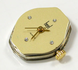 �G�݃E�H�b�`�r���vHeel�o���O��ꈍb�����o��