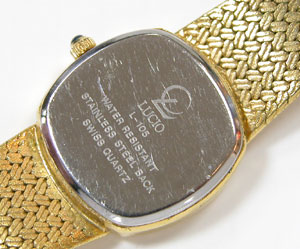 �G�݃E�H�b�`�r���vLUCIO ���f�B�X���W