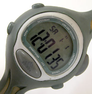 adidas10-0162�f�W�^���\��